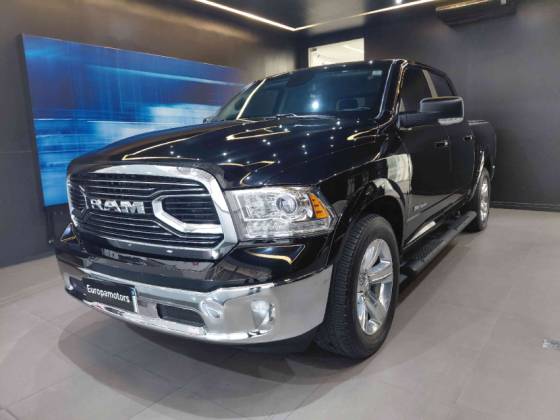 RAM CLASSIC 5.7 V8 GASOLINA LARAMIE CD 4X4 AUTOMÁTICO